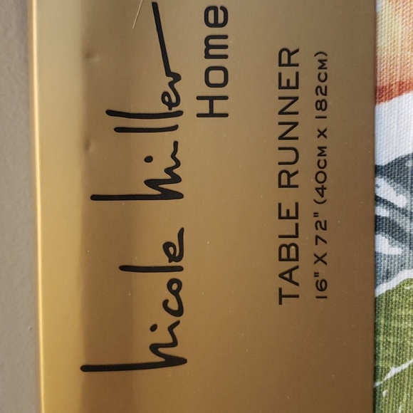 Nicole Miller Home NWT 72 x 16 Beaded Pumpkins Tasseled Corners Table Runner - Picture 8 of 8